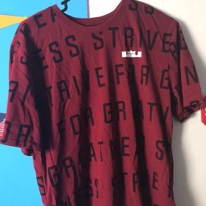 Nike LeBron James “Strive For Greatness” T-Shirt